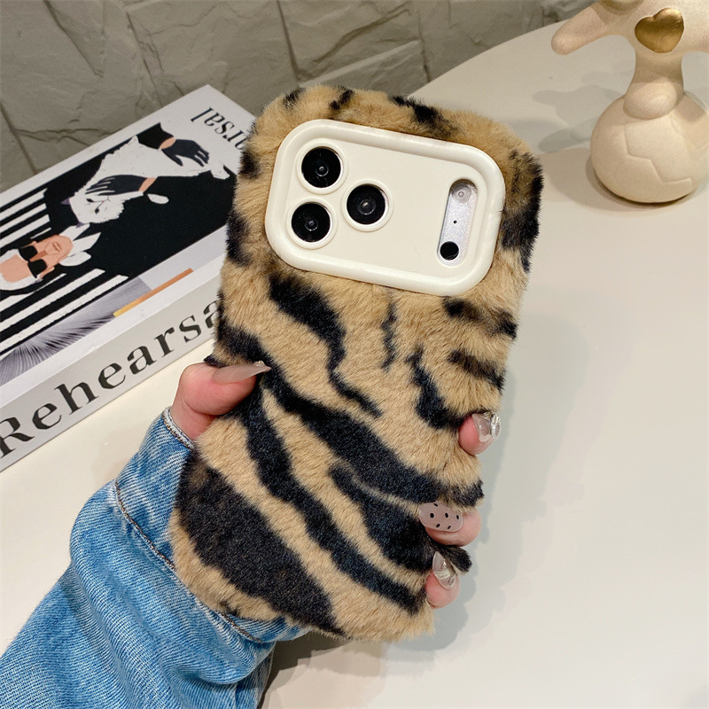 럭셔리 지브라 패턴 플러시 폰 케이스 (아이폰 17 에 - Phone Cases Iphone 17 리뷰 및 가격